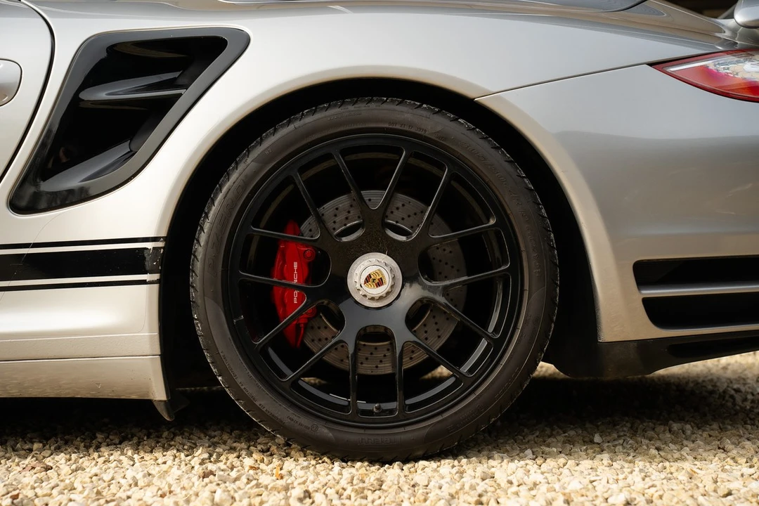 2011 Porsche 997 Turbo - Image 29 of 30