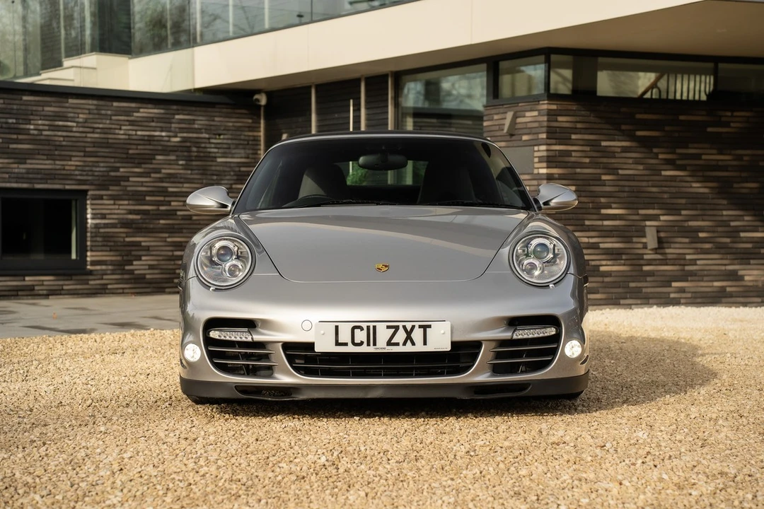 2011 Porsche 997 Turbo - Image 22 of 30