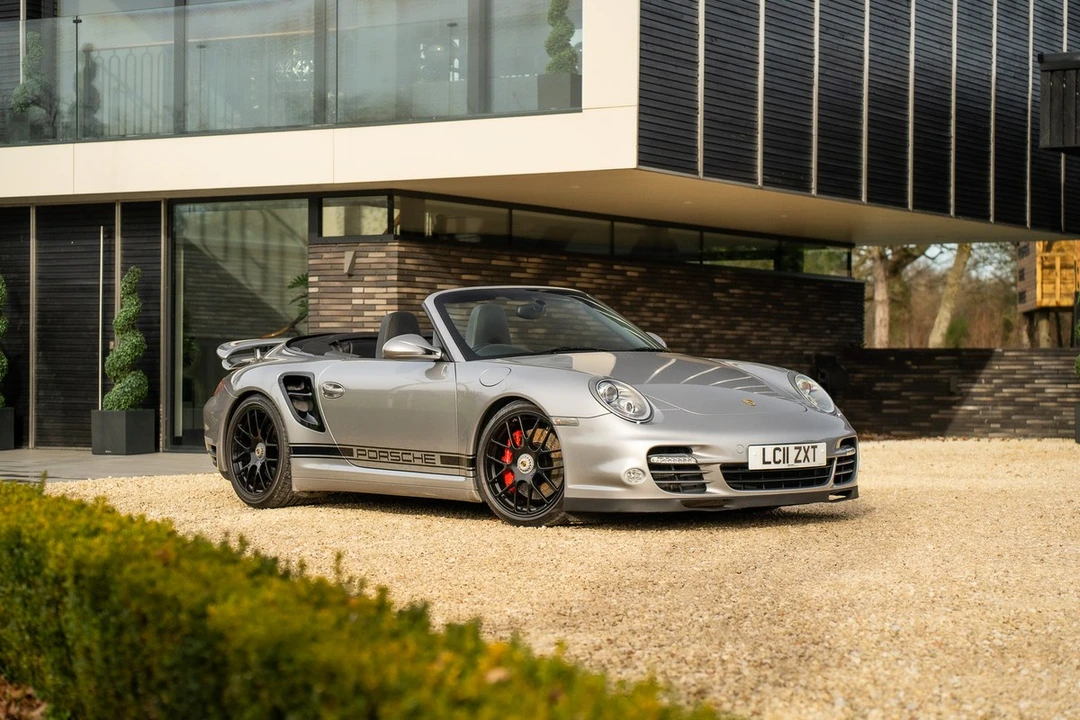2011 Porsche 997 Turbo - Image 5 of 30
