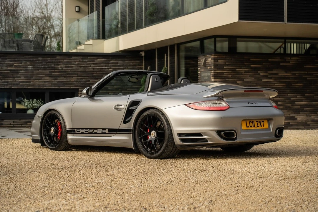 2011 Porsche 997 Turbo - Image 20 of 30