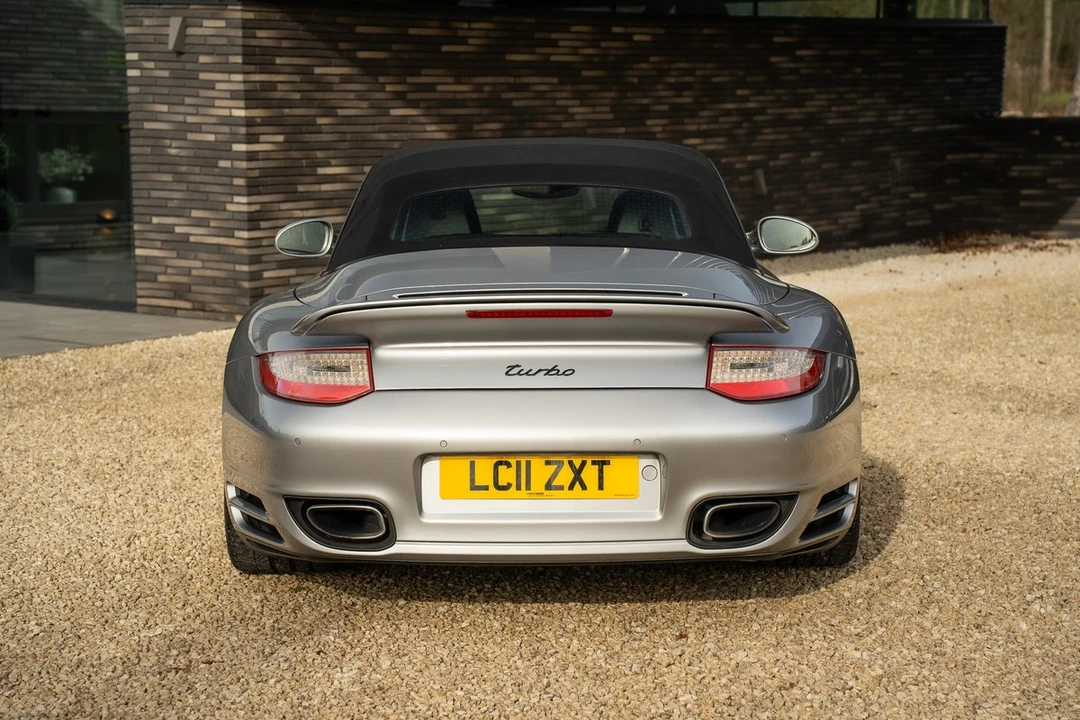 2011 Porsche 997 Turbo - Image 19 of 30