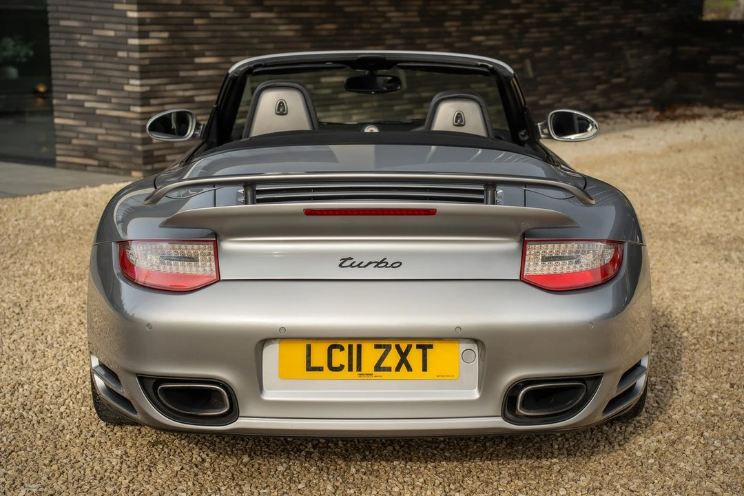 2011 Porsche 997 Turbo - Image 9 of 30