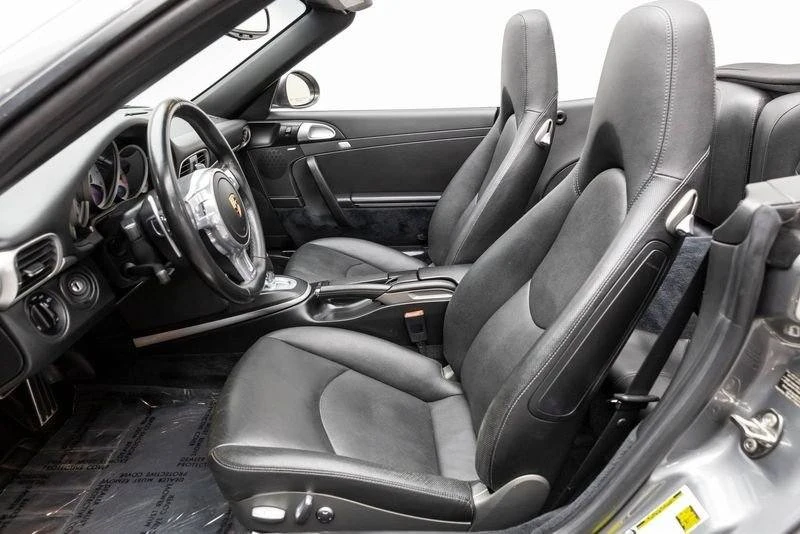 2011 Porsche 997 Carrera - Image 15 of 20
