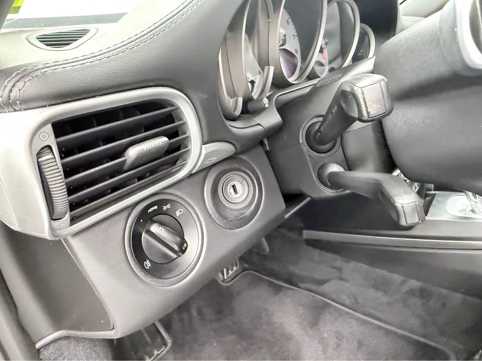 2011 Porsche 997 Carrera - Image 20 of 20