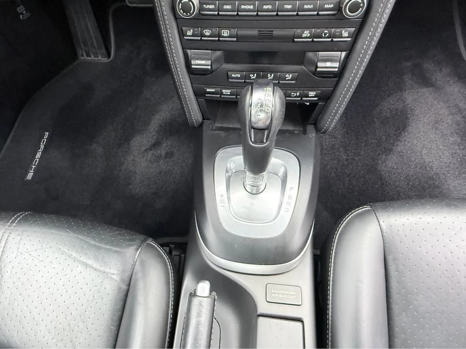 2011 Porsche 997 Carrera - Image 16 of 20