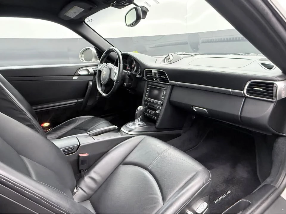 2011 Porsche 997 Carrera - Image 15 of 20