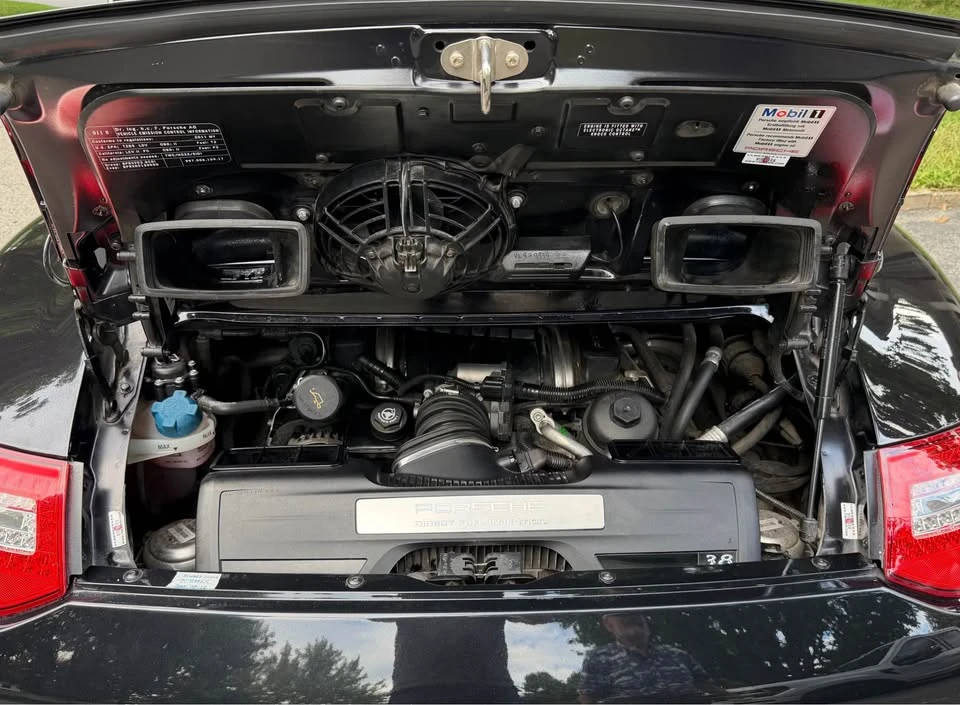 2011 Porsche 997 Carrera - Image 19 of 20