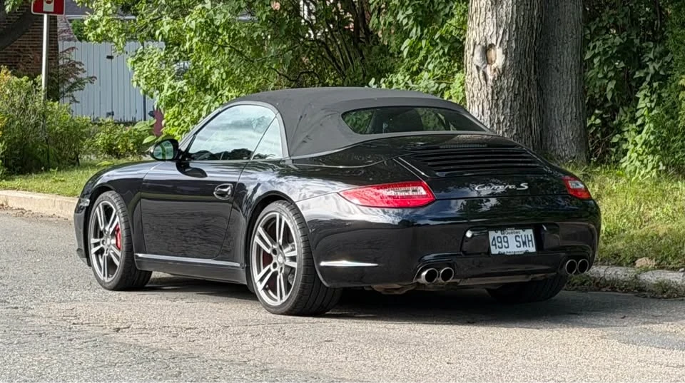 2011 Porsche 997 Carrera - Image 2 of 20