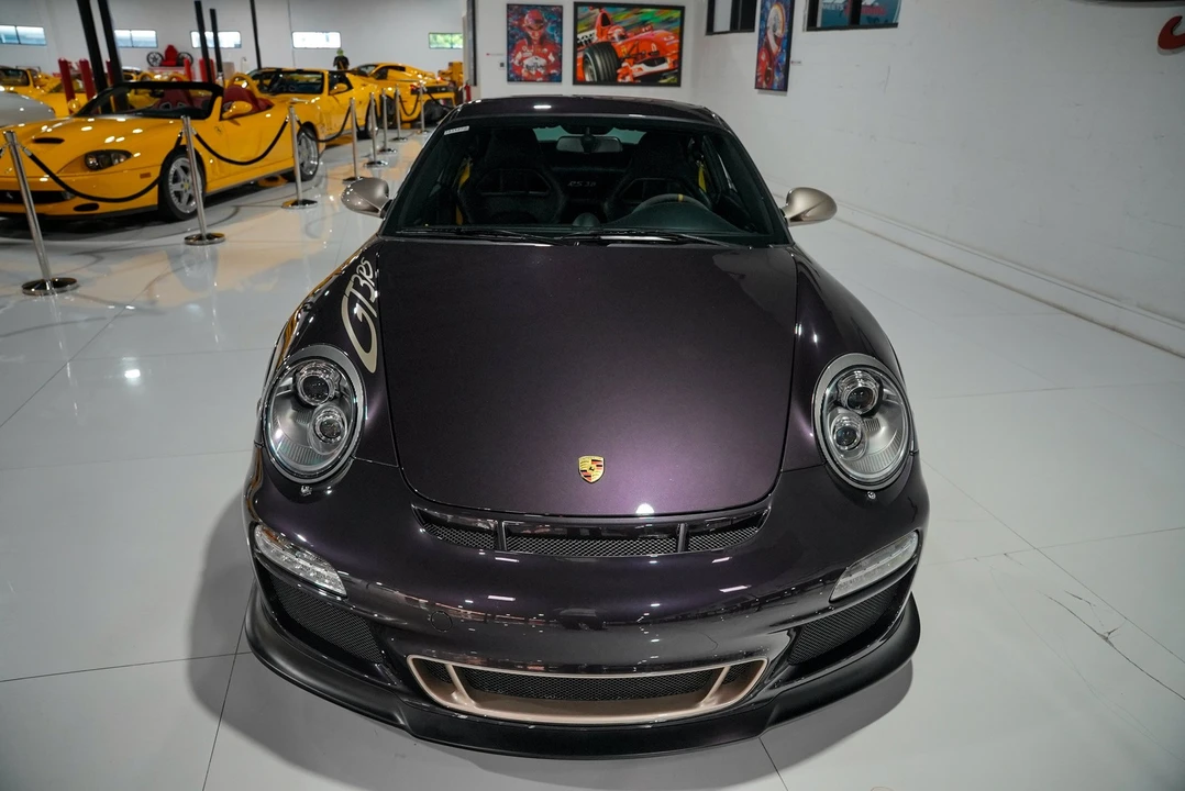 2011 Porsche 911 - Image 2 of 31
