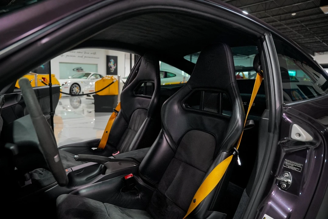 2011 Porsche 911 - Image 10 of 31