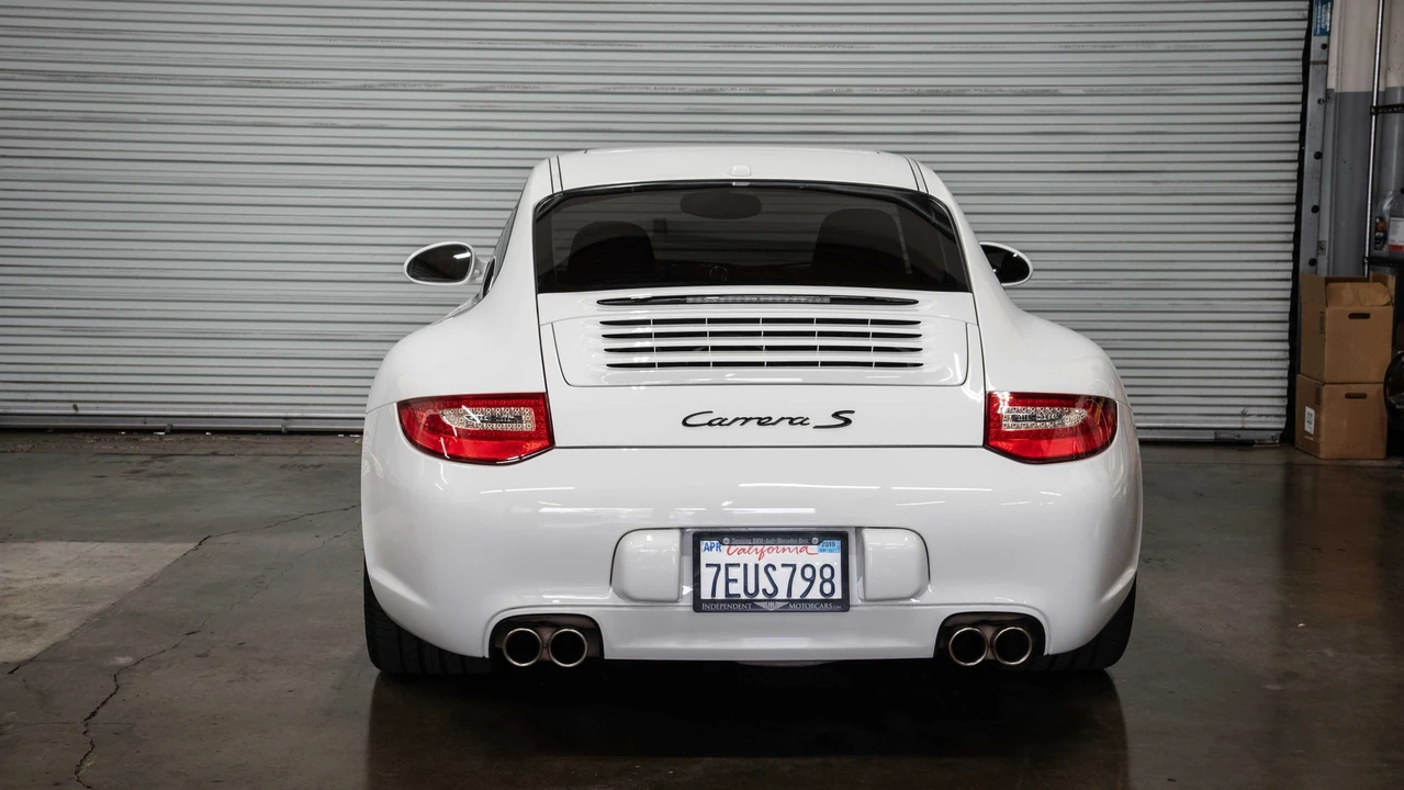 2011 Porsche 997 Carrera S - Image 15 of 29