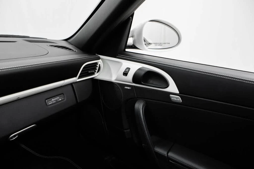 2011 Porsche 997 Speedster - Image 28 of 31