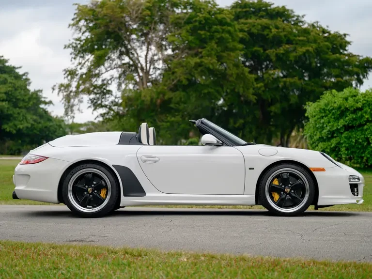 2011 Porsche 997 Speedster - Image 6 of 31