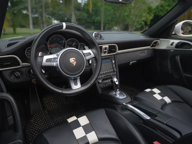 2011 Porsche 997 Speedster - Image 14 of 31