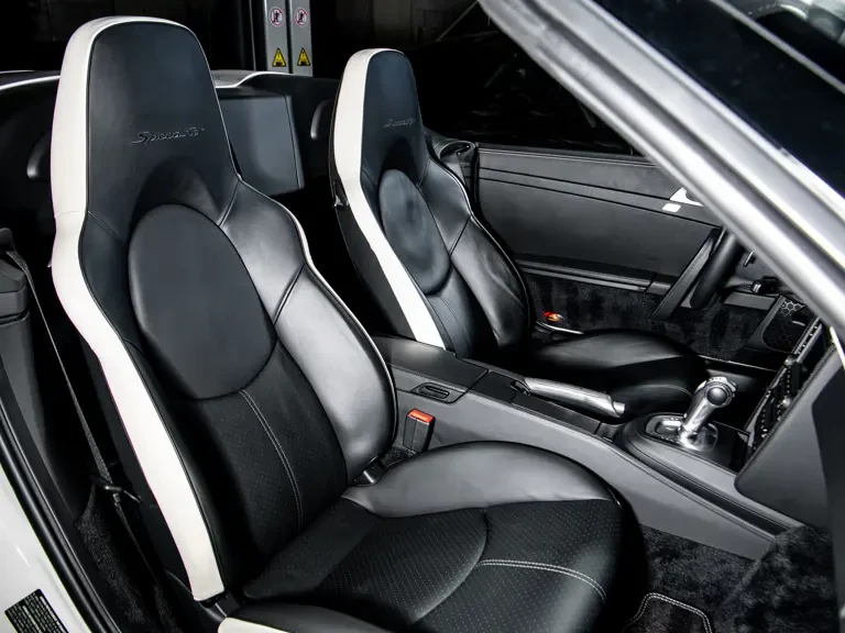 2011 Porsche 997 Speedster - Image 23 of 31