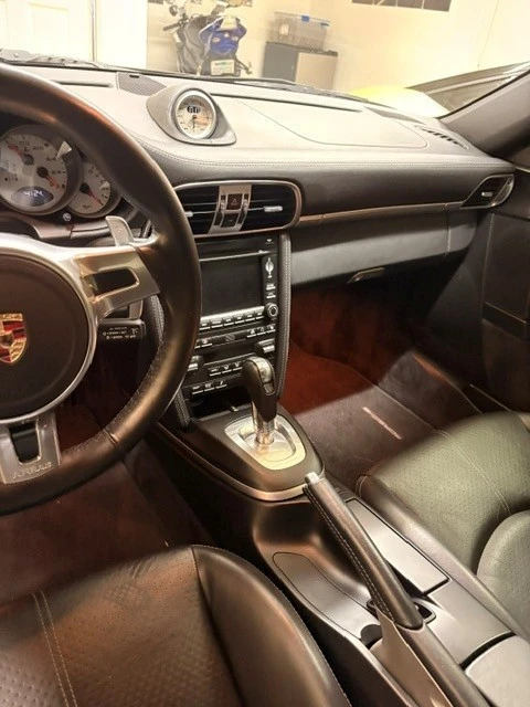 2011 Porsche 997 Turbo - Image 11 of 12