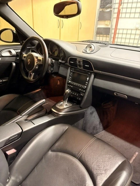 2011 Porsche 997 Turbo - Image 9 of 12