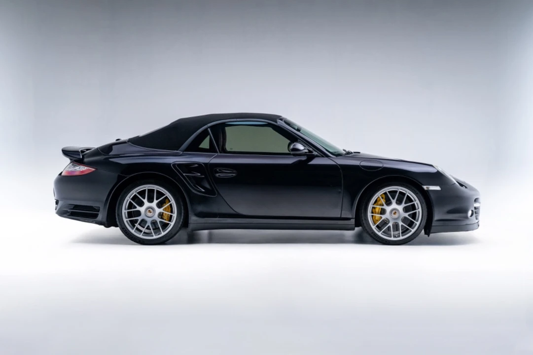2011 Porsche 997 Turbo S - Image 13 of 30