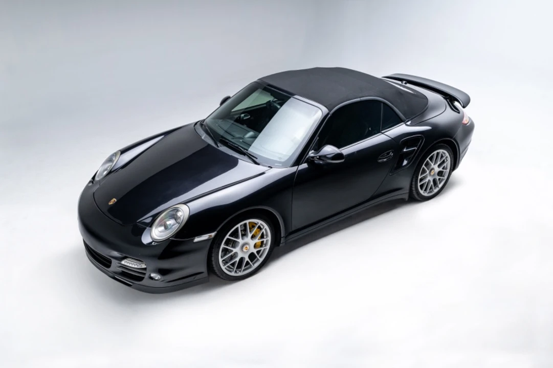 2011 Porsche 997 Turbo S - Image 11 of 30
