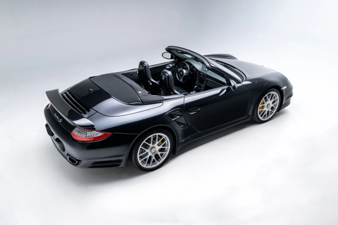 2011 Porsche 997 Turbo S - Image 14 of 30