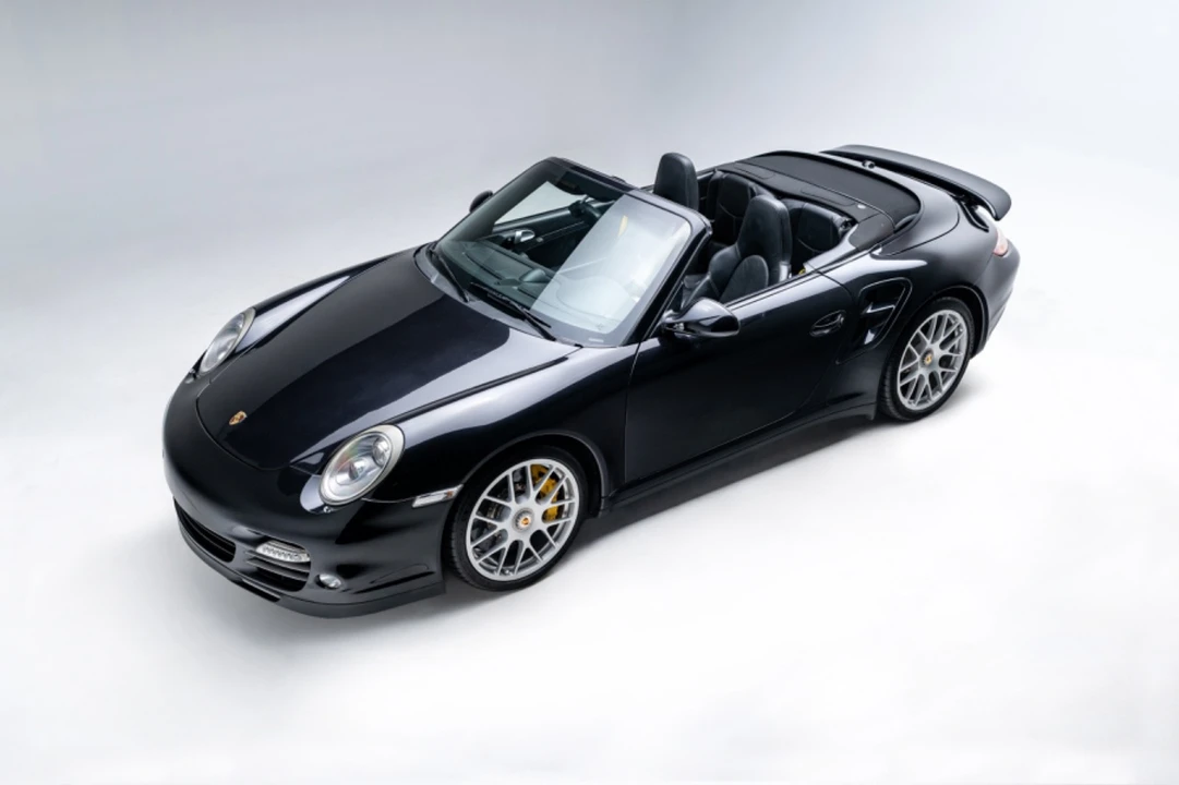 2011 Porsche 997 Turbo S - Image 10 of 30