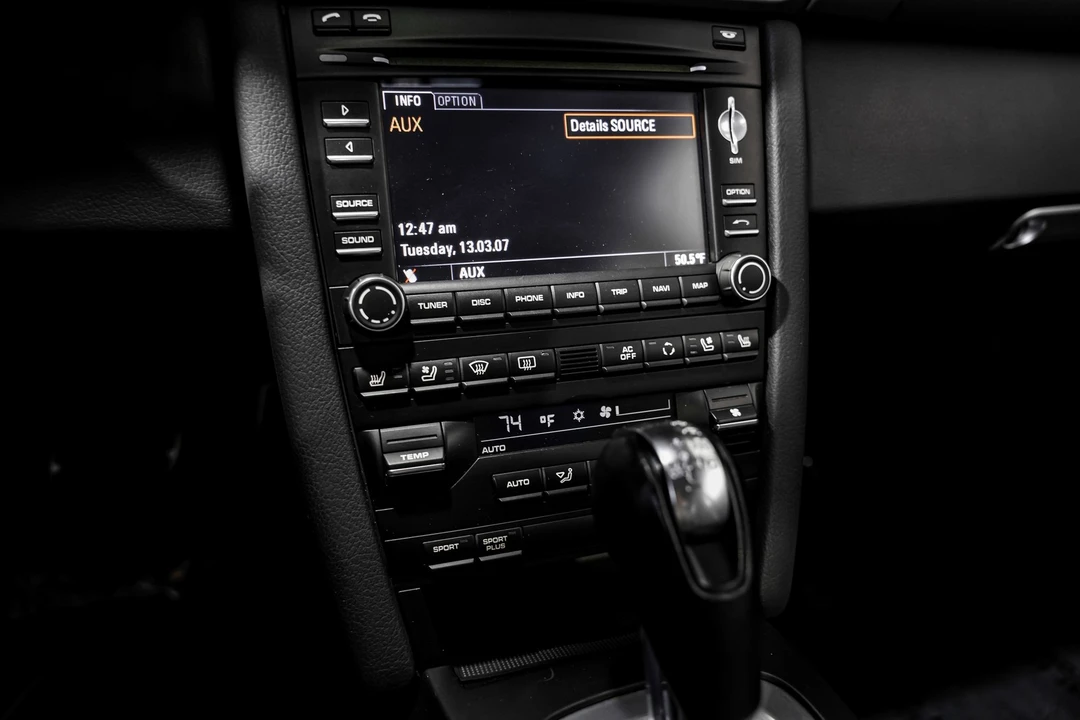 2011 Porsche 997 Targa - Image 13 of 21