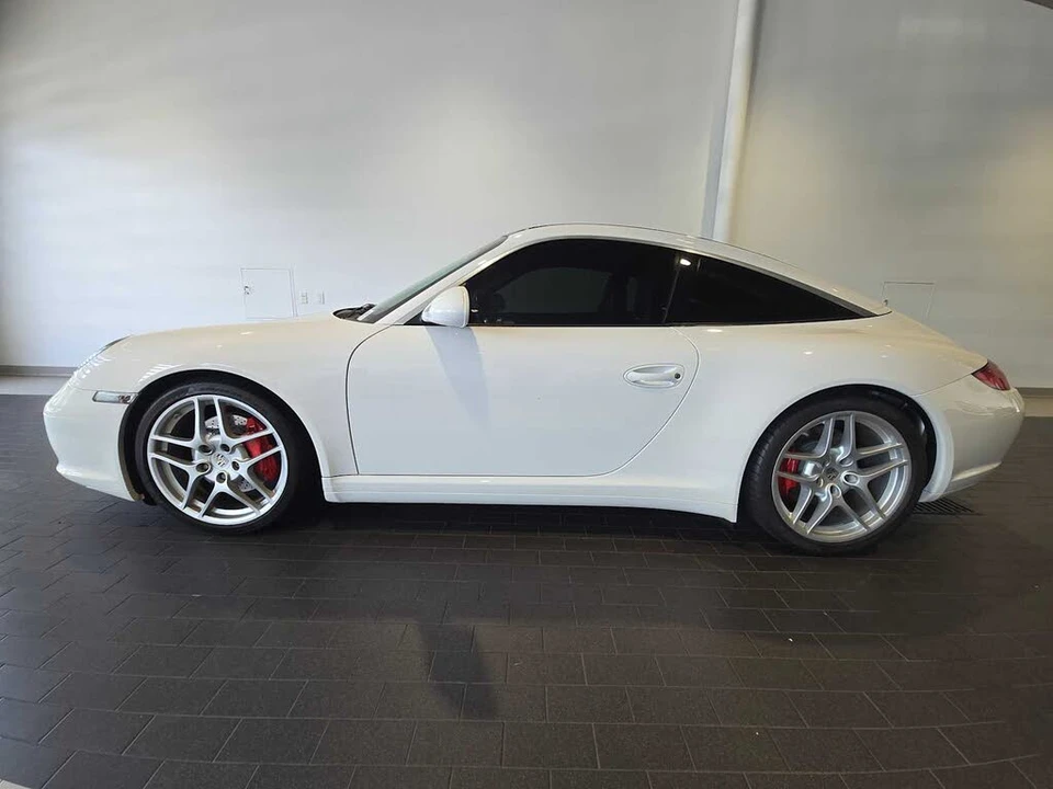 2011 Porsche 997 Targa - Image 2 of 31