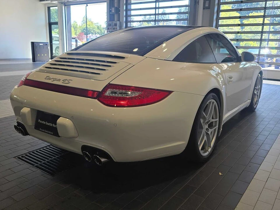 2011 Porsche 997 Targa - Image 8 of 31