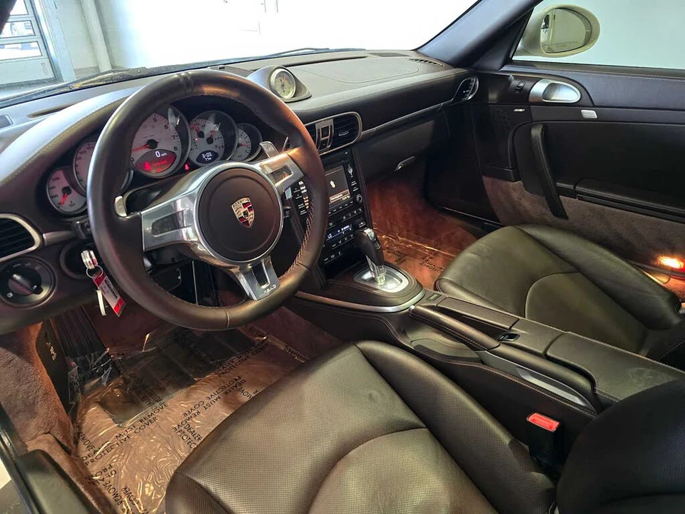 2011 Porsche 997 Targa - Image 4 of 31