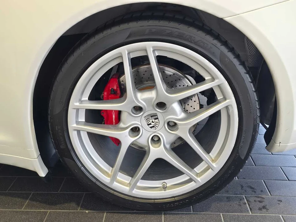 2011 Porsche 997 Targa - Image 11 of 31