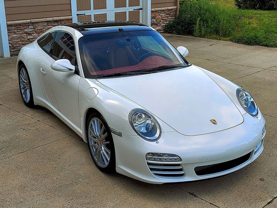 2011 Porsche 997 Targa - Image 9 of 31