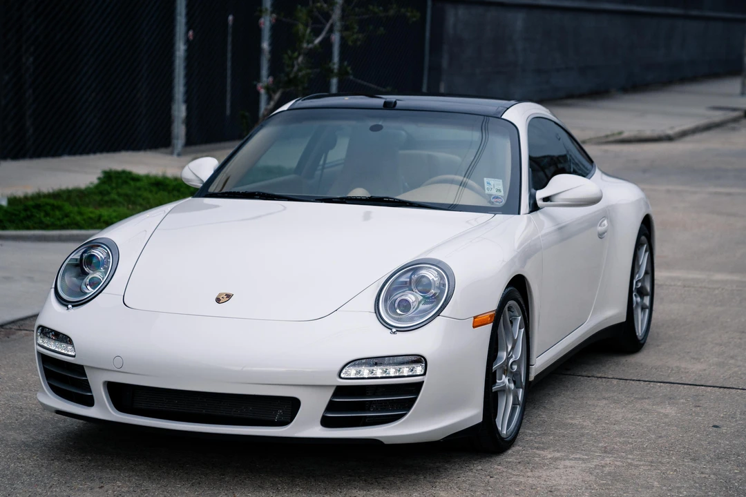 2011 Porsche 997 Targa - Image 8 of 31