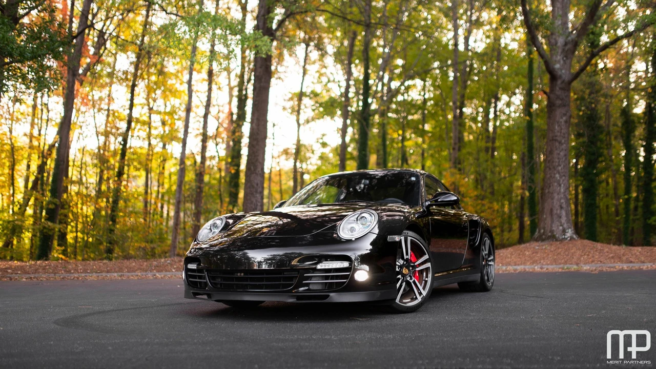 2011 Porsche 997 Turbo - Image 3 of 31