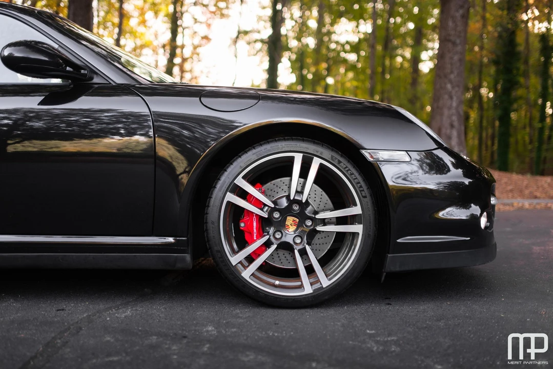 2011 Porsche 997 Turbo - Image 8 of 31