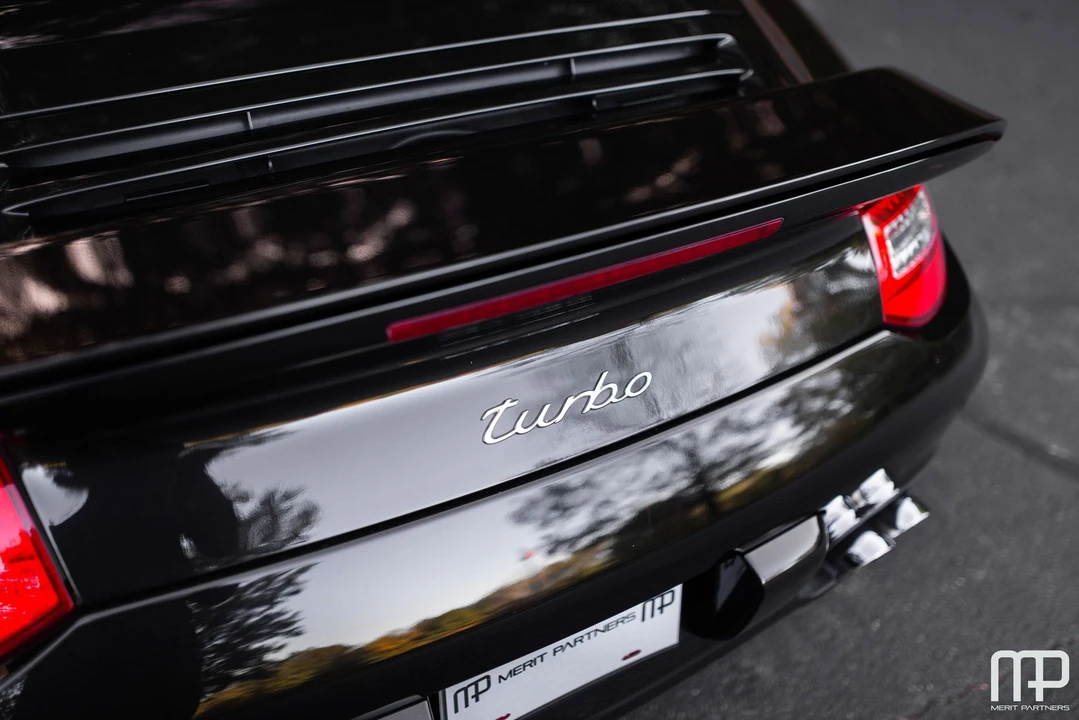 2011 Porsche 997 Turbo - Image 12 of 31