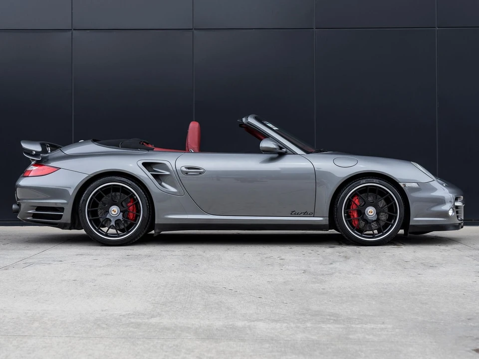 2011 Porsche 997 Turbo - Image 7 of 17