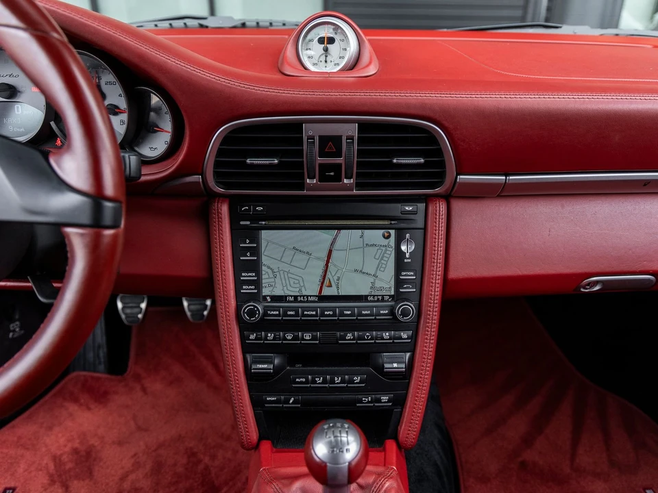 2011 Porsche 997 Turbo - Image 13 of 17