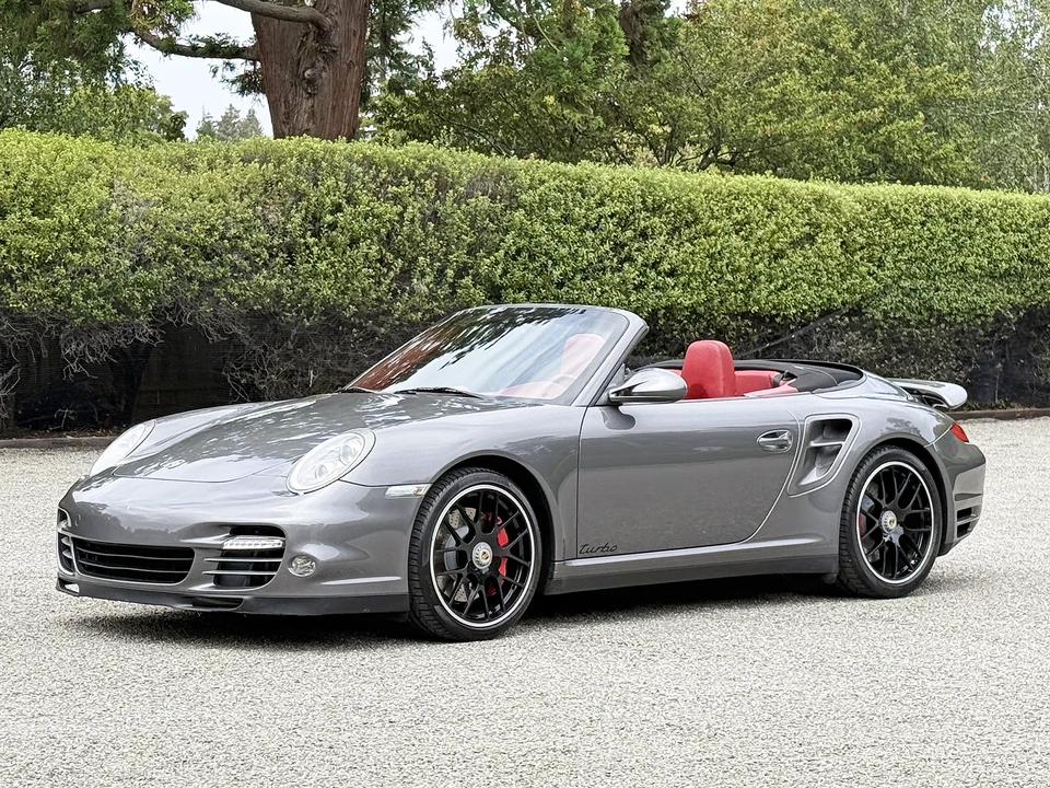 2011 Porsche 997 Turbo - Image 5 of 31