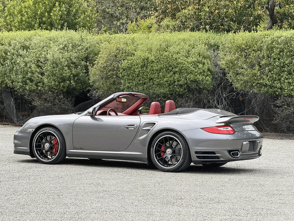 2011 Porsche 997 Turbo - Image 13 of 31