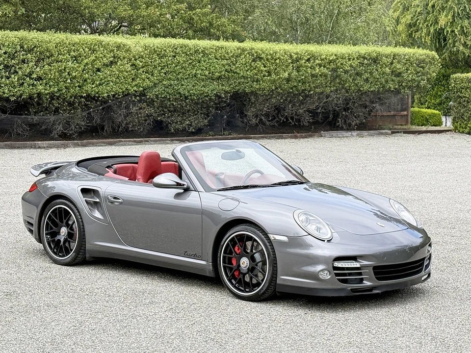 2011 Porsche 997 Turbo - Image 29 of 31