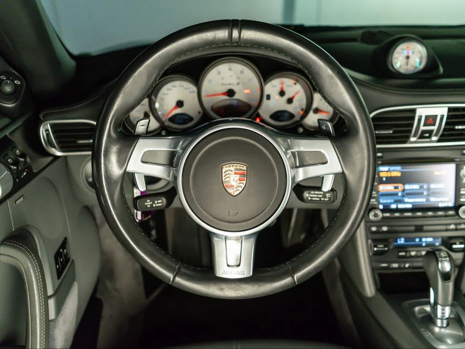 2011 Porsche 997 Turbo - Image 23 of 31