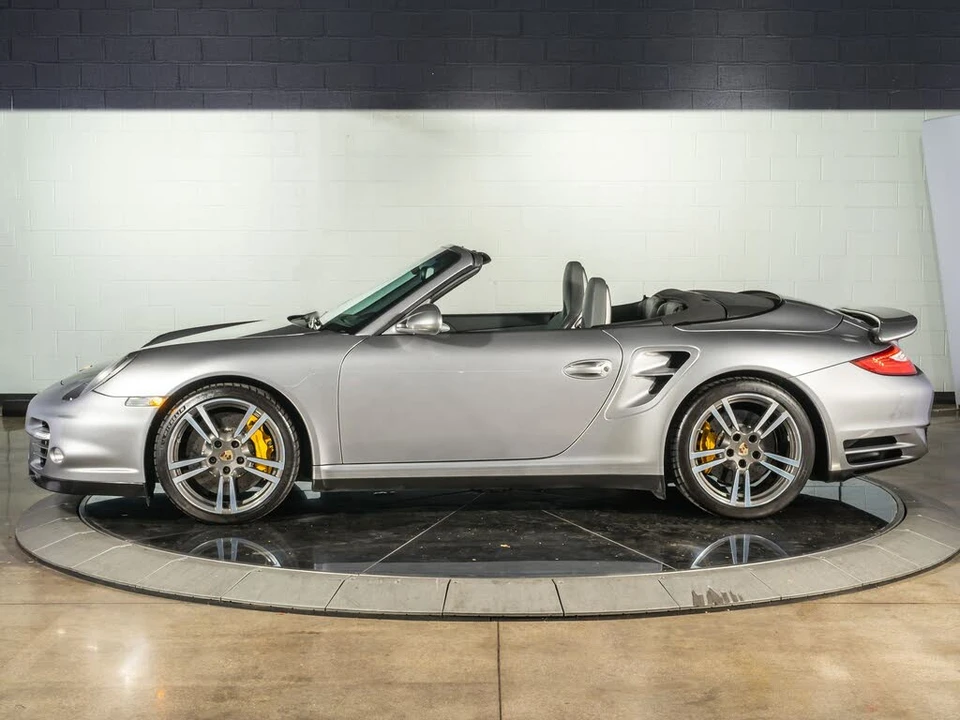 2011 Porsche 997 Turbo - Image 12 of 31