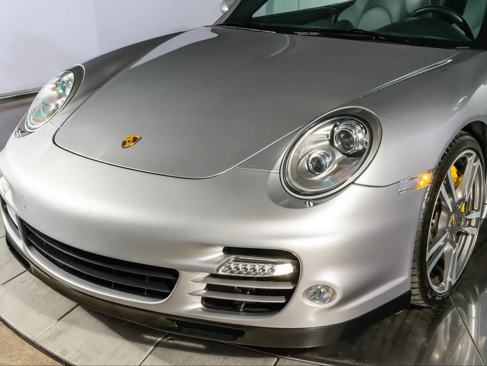 2011 Porsche 997 Turbo - Image 17 of 31