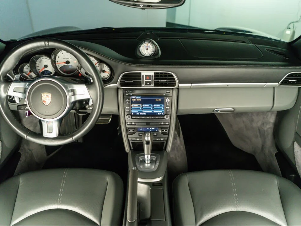 2011 Porsche 997 Turbo - Image 21 of 31