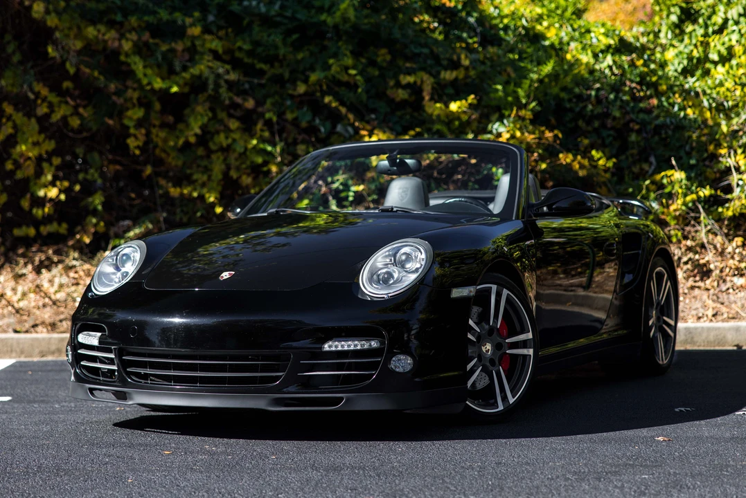 2011 Porsche 997 Turbo - Image 7 of 31