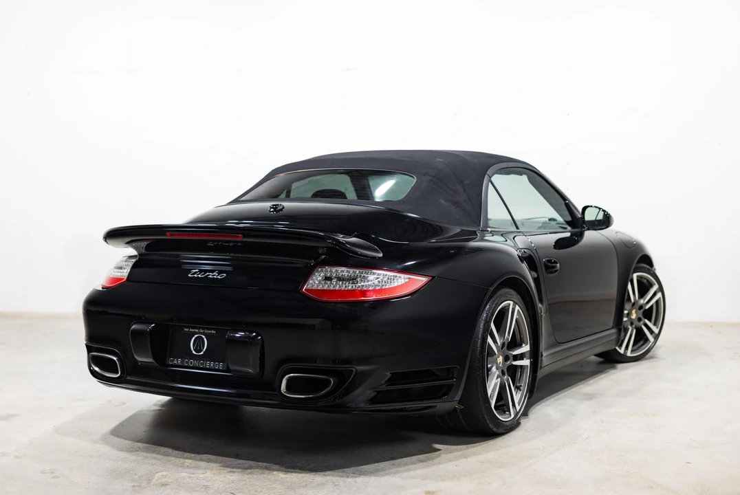 2011 Porsche 997 Turbo - Image 17 of 31
