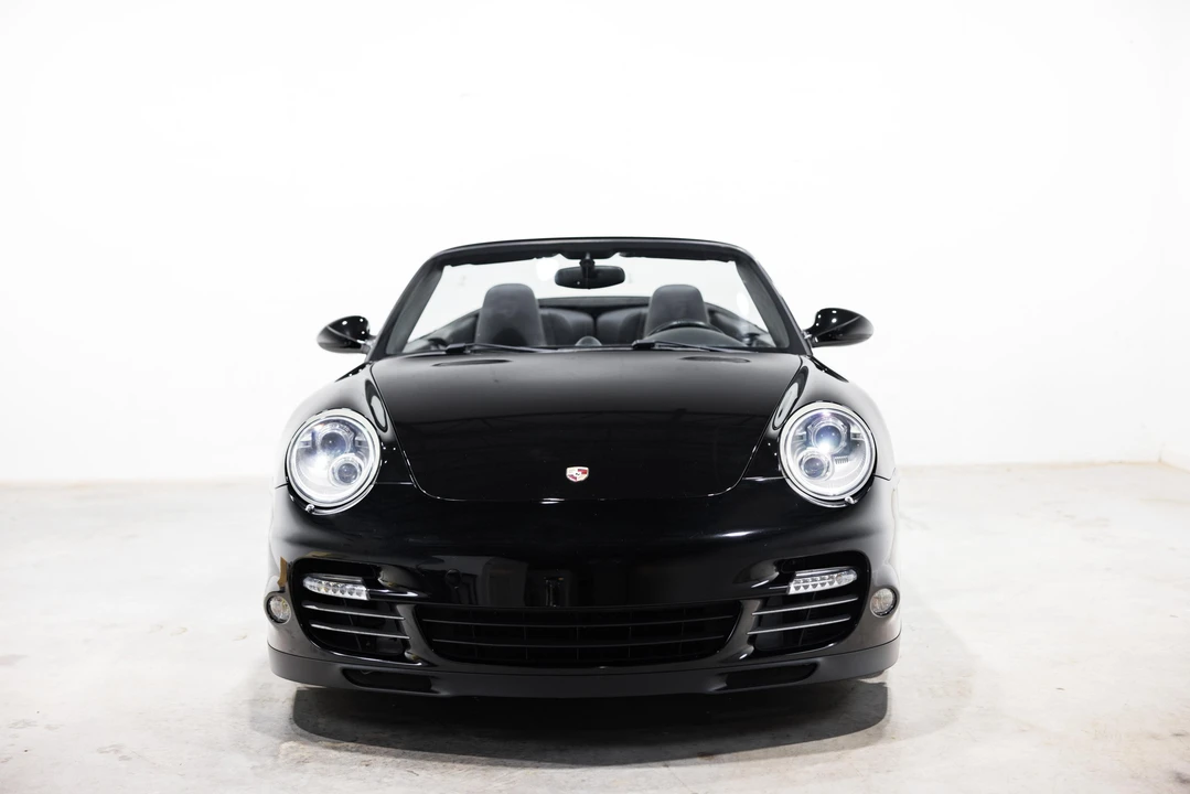 2011 Porsche 997 Turbo - Image 11 of 31