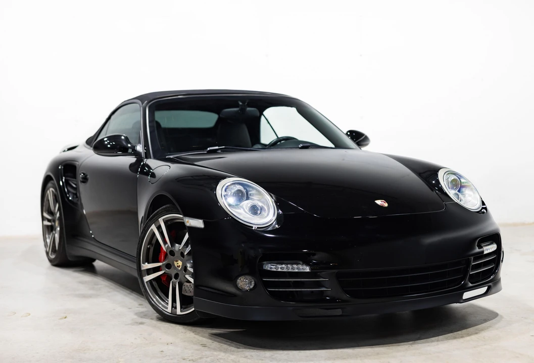 2011 Porsche 997 Turbo - Image 20 of 31