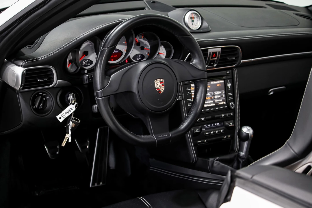 2011 Porsche 997 Turbo - Image 9 of 12