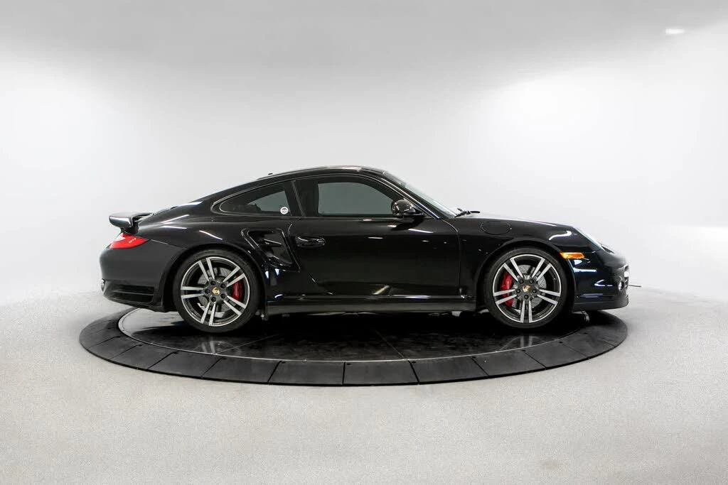 2011 Porsche 997 Turbo - Image 8 of 31